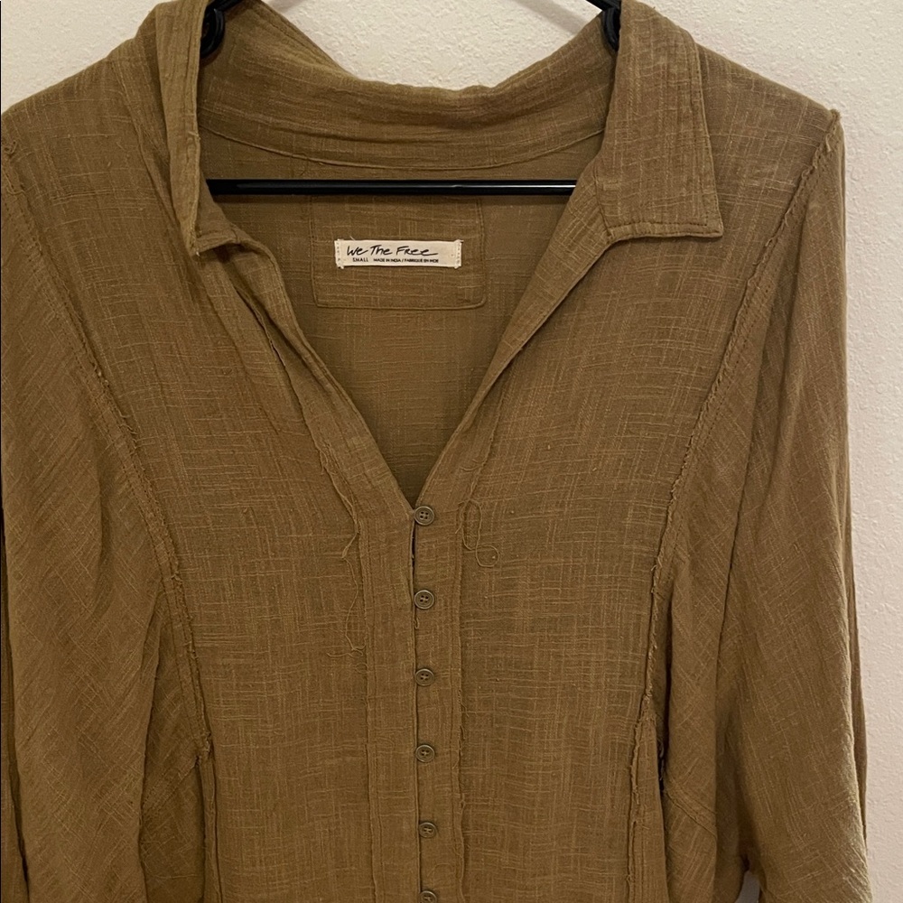 EUC We The Free Khaki Top